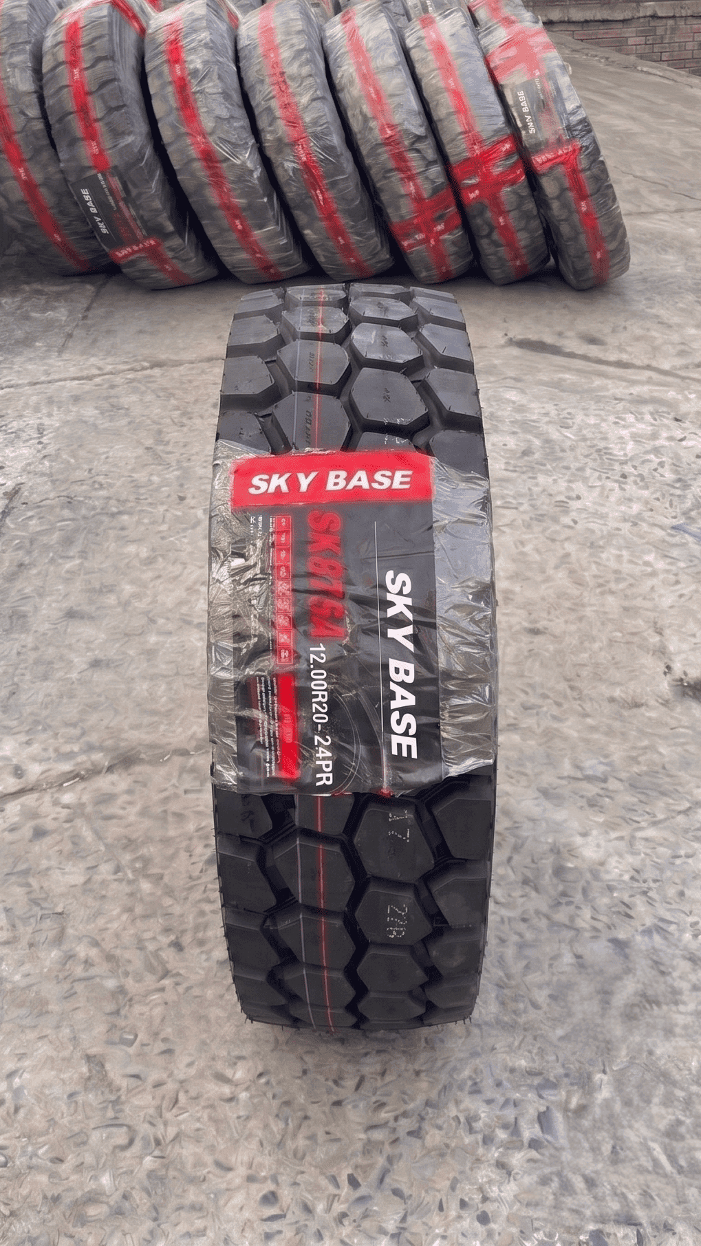 Lốp SKY BASE 12.00R20 24PR SK875A